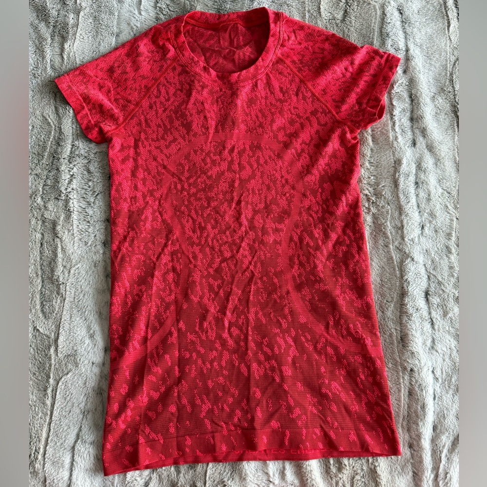 Lululemon Swiftly Tech Short-Sleeve Shirt